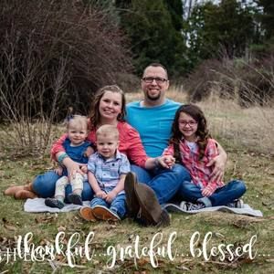 Meet your Posher, Kendra